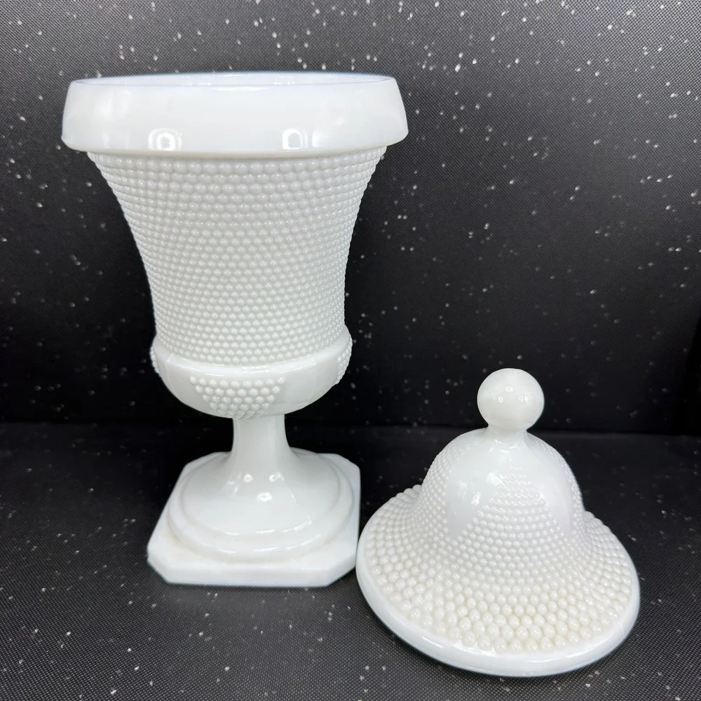 LE Smith White Milk Glass Hobnail Apothecary Jar Urn with Lid 10.5inch Vintage